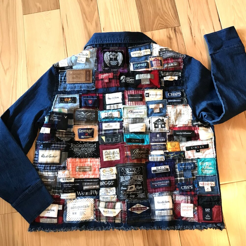 Upcycled Labels Jean Jacket Cropped Shirt Coat, Sewn-On Clothing Labels Sz S - M - Picture 16 of 16
